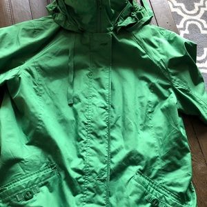 Women’s Lands End raincoat size medium
